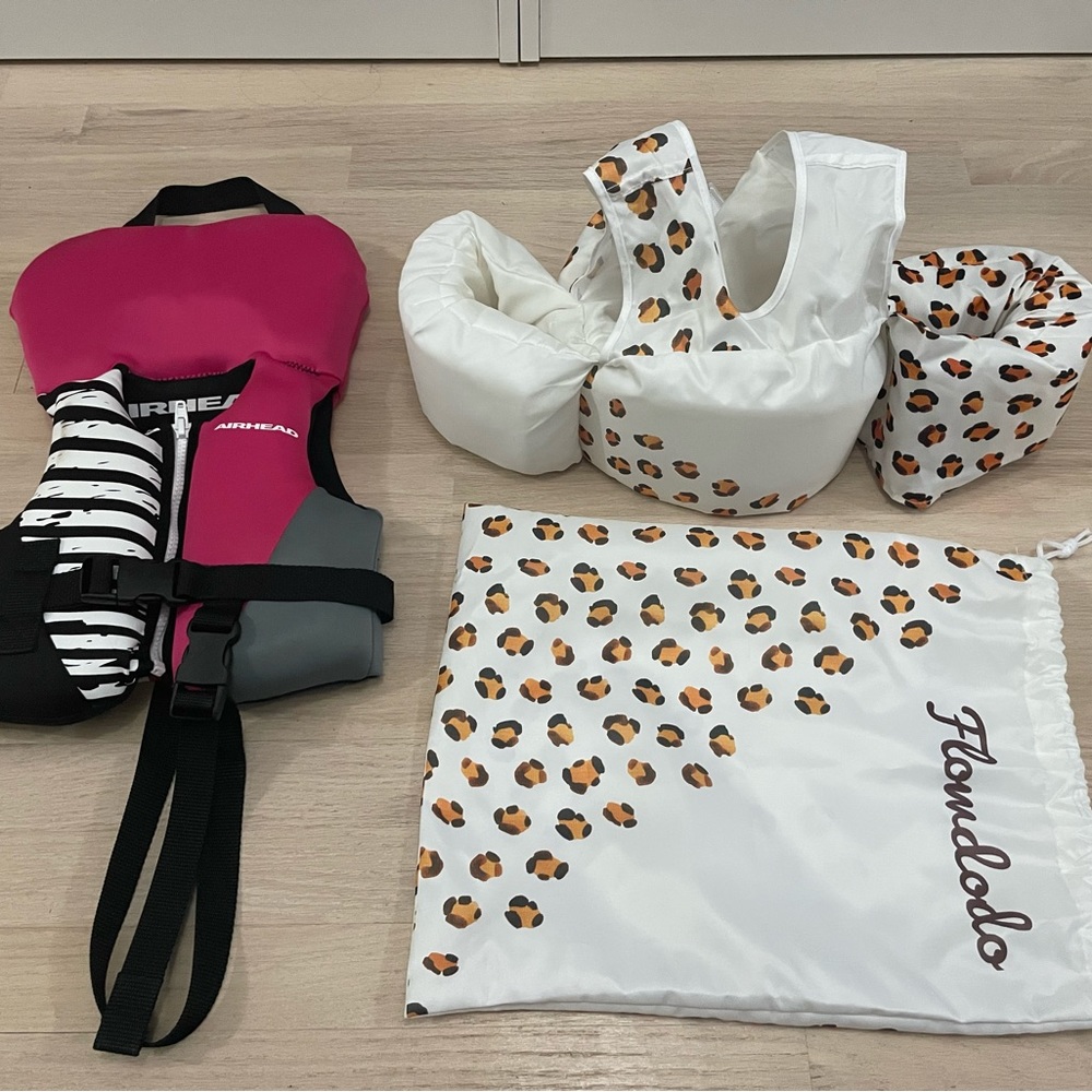 Infant life vest and kids puddle jumper
